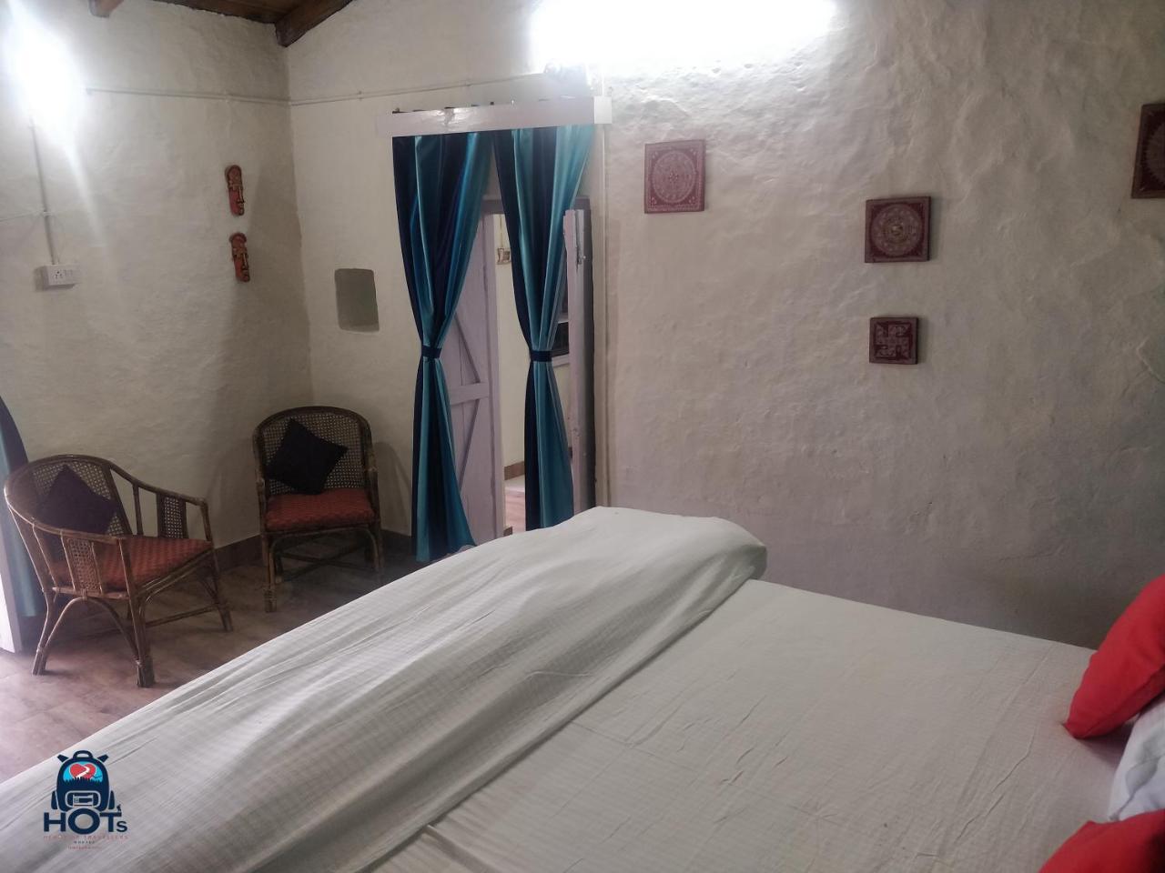 Auberge de jeunesse Hots Nainital à Patwa Dunga Extérieur photo